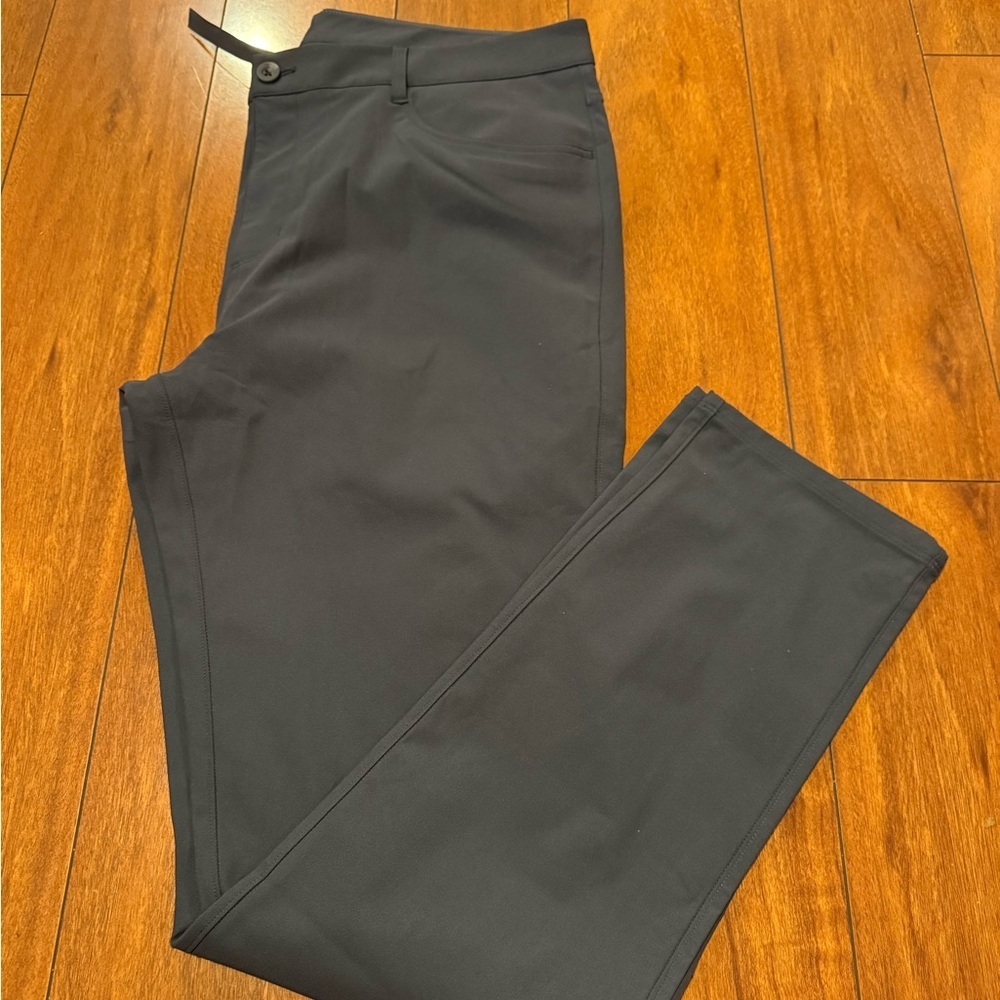 Vuori Men's Dark Gray Chinos - Picture 4 of 6